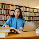 Jakie studia trzeba skończyć, żeby zostać nauczycielem i zdobyć niezbędne kwalifikacje